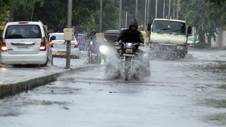 rain-in-ahmedabad-katch