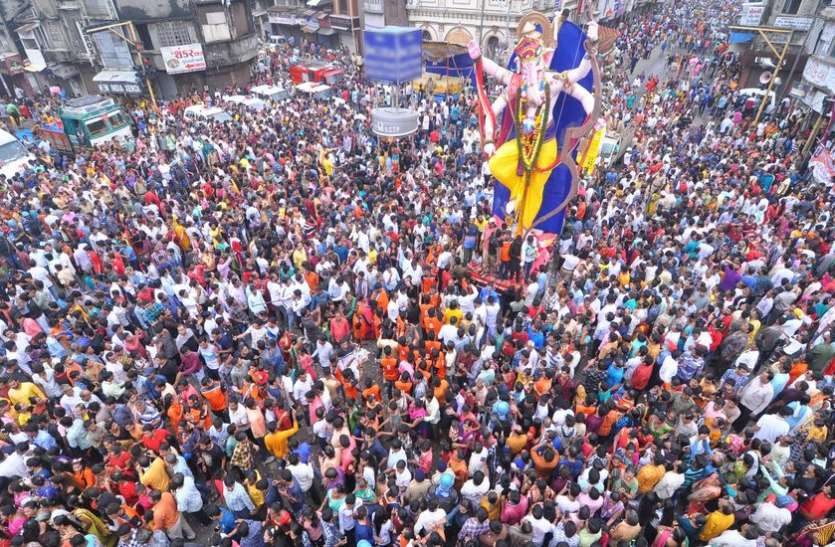 18092021-ganesh-visarjan