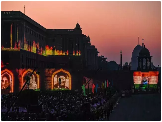 Beating Retreat 2022 LIVE:'બીટિંગ ધ રિટ્રીટ' માં સેનાનું 'શક્તિ પ્રદર્શન', વિજય ચોક પર રાષ્ટ્રપતિને આપી સલામી