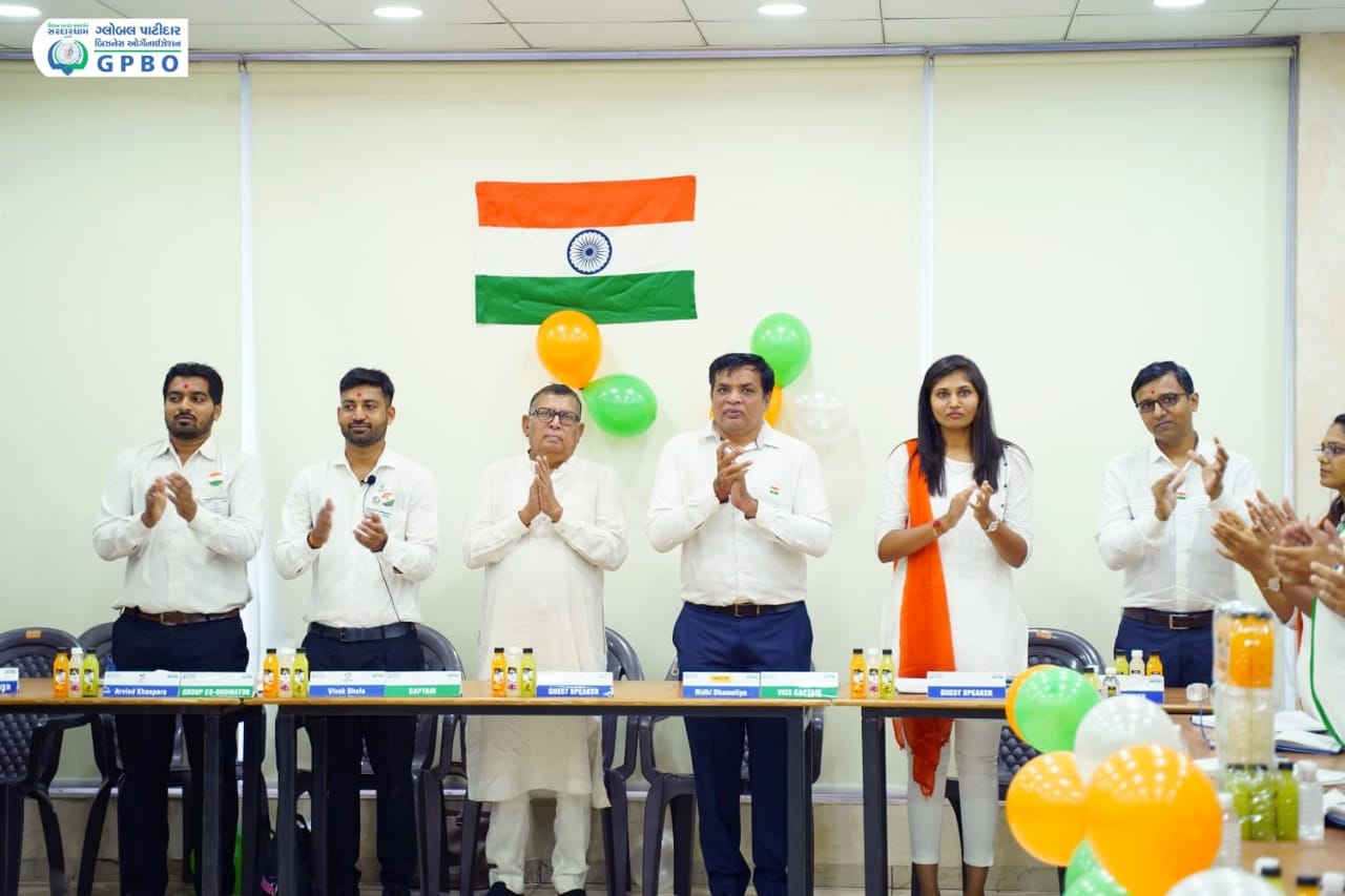 આઝાદી કા અમૃત મહોત્સવ સરદારધામ સુરત ખાતે ધામધૂમથી ઉજવાયો