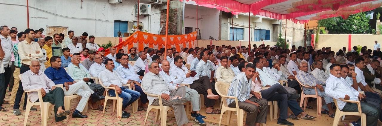 મહીસાગરમાં માનવ મહેરામણ ઉમટિયું...લુણાવાડા ખાતે યોજાયો યુવા સંવાદ